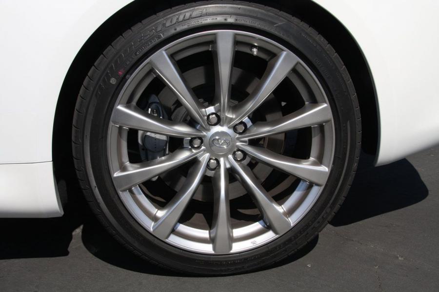  Infiniti G37 Convertible 2008 года  (фото 50 из 57)